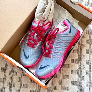 Nike Lunar Cross Element Grey/Pink, Size 6.5